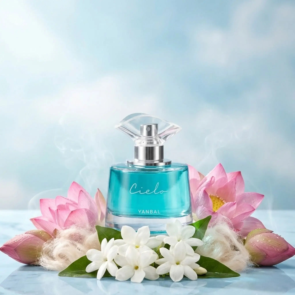 Perfume Yanbal Cielo Eau de Parfum acompañado de jazmín, flor de loto y notas de musk, fragancia femenina floral ambarada inspirada en la pureza del cielo, aroma sofisticado y delicado para mujer.