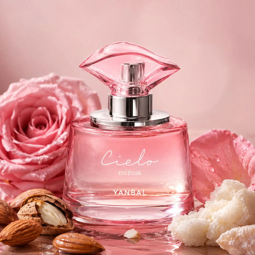 Perfume Cielo en Rosa Yanbal acompañado de rosa búlgara, almendra tostada y almizcle dulce, fragancia femenina floral sofisticada con aroma intenso, delicado y moderno.
