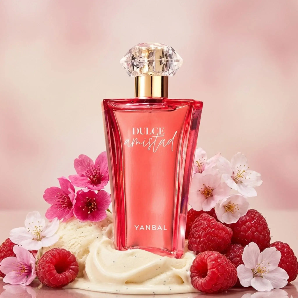 Perfume Dulce Amistad Yanbal acompañado de frambuesas, flor de cerezo y helado de vainilla, fragancia femenina floral frutal dulce, ideal para mujeres alegres, románticas y modernas.
